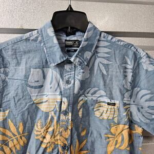 O'Neill Classic Fit men's Medium Tropical Print Short Sleeve Button-up Shirt Top